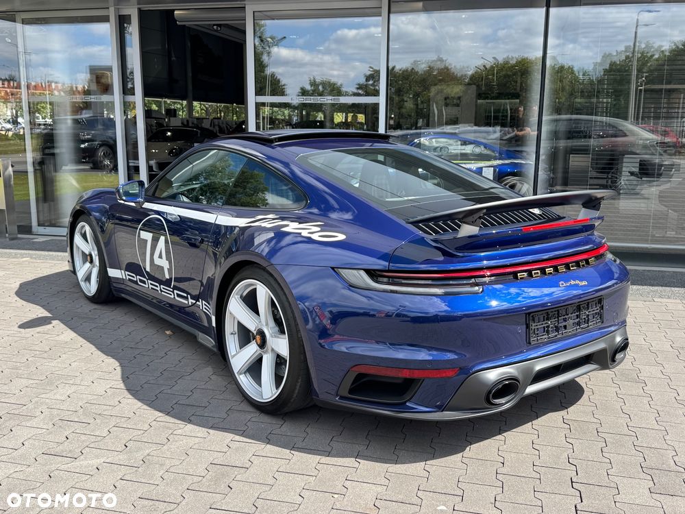 Porsche 911 Turbo 50 Years - 14