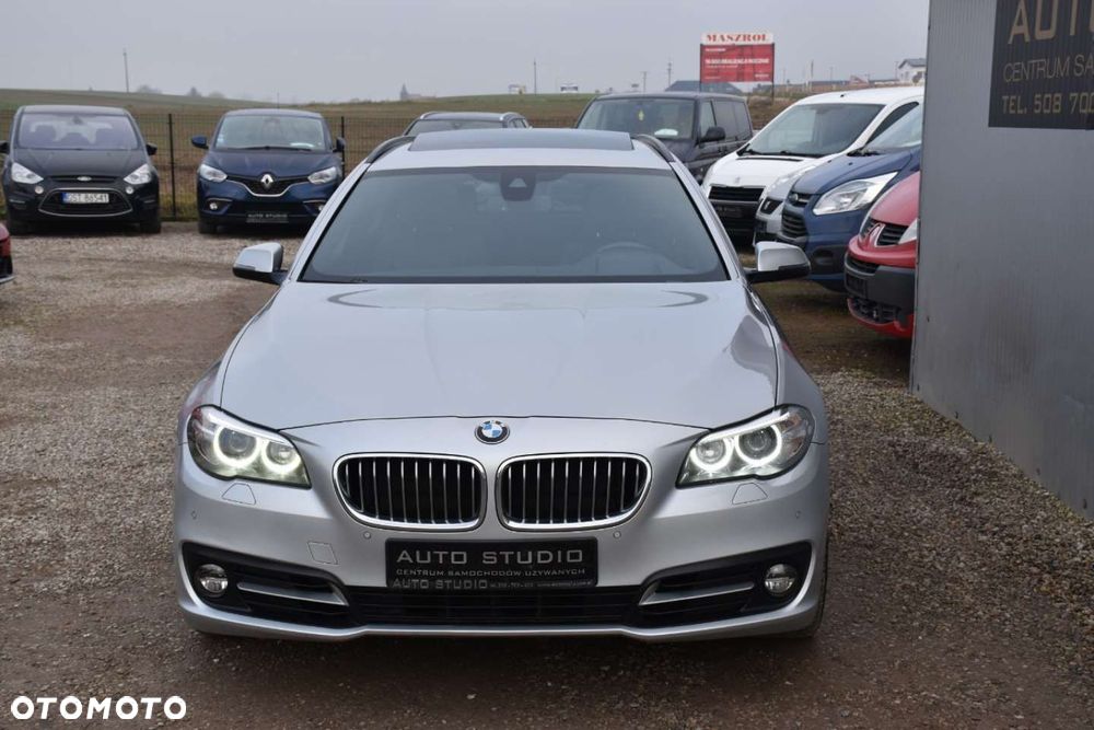 BMW Seria 5 520d xDrive - 27