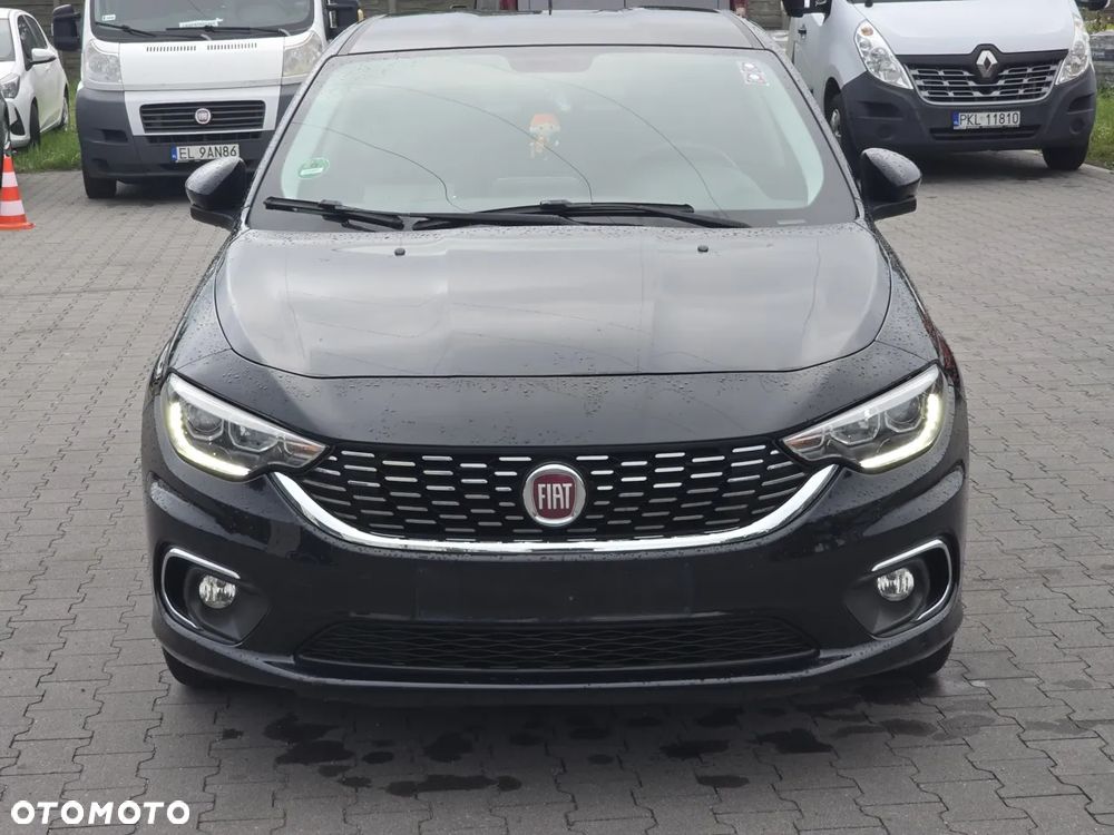 Fiat Tipo 1.4 16v Lounge EU6d - 23