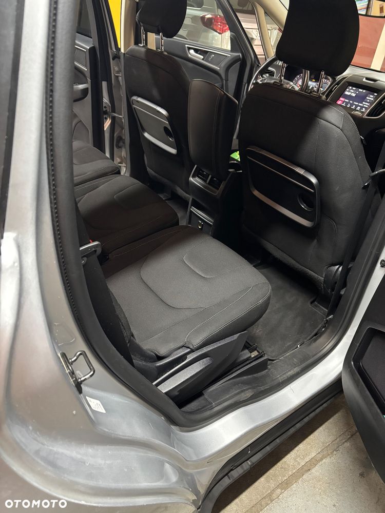 Ford S-Max 2.0 TDCi 4WD Titanium PowerShift - 18