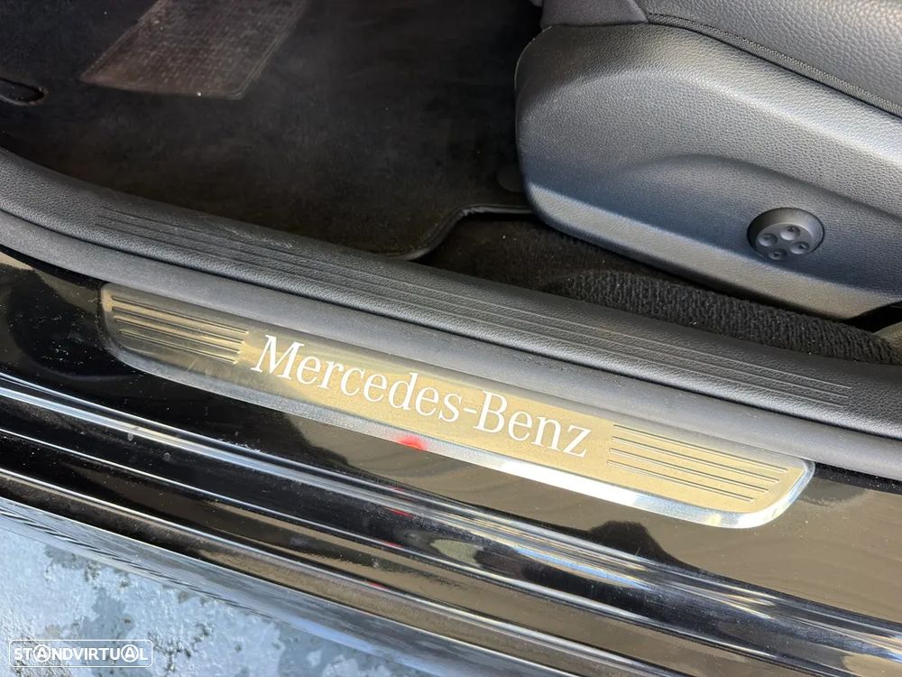 Mercedes-Benz E 220 d AMG Line - 21