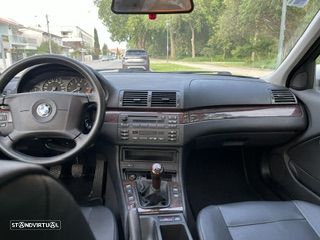 BMW 320 d Sport - 25