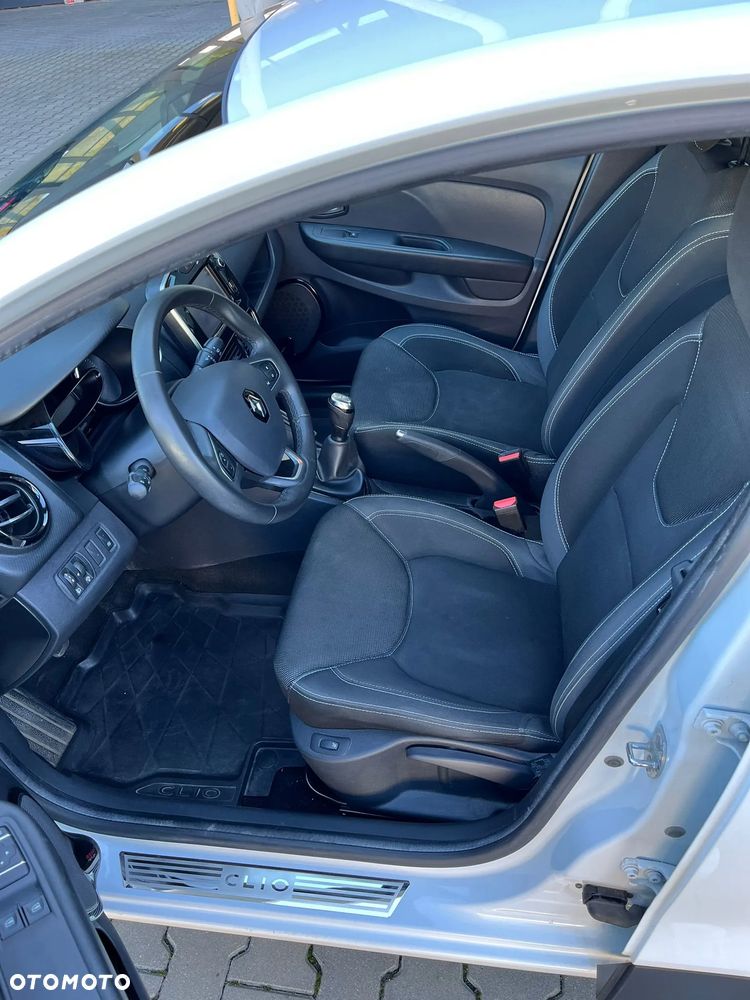 Renault Clio (Energy) TCe 90 Start & Stop INTENS - 13