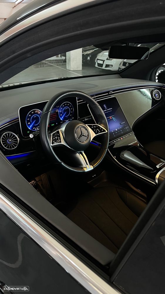 Mercedes-Benz EQE - 26