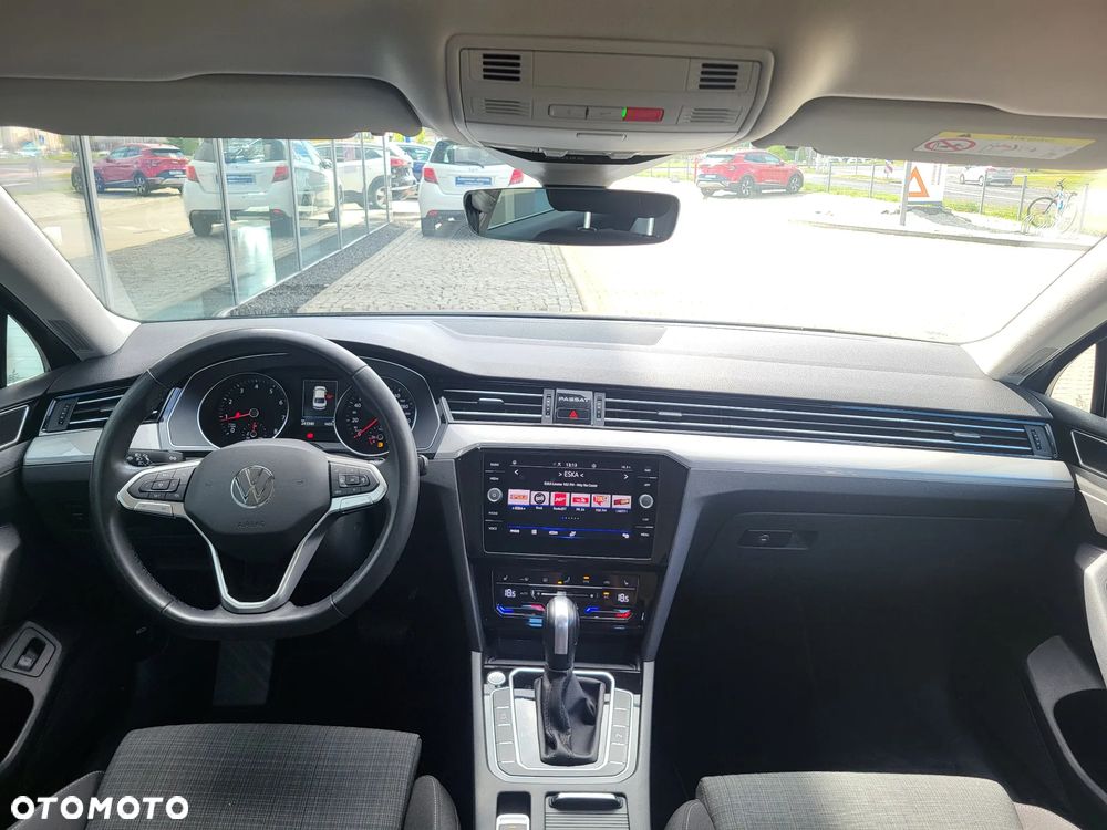 Volkswagen Passat 2.0 TSI Business DSG - 8