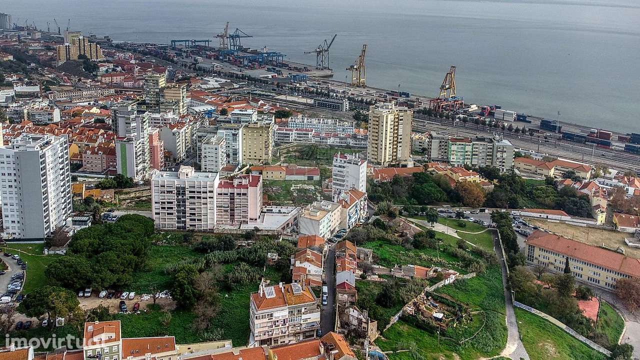 Prédio  para venda - Grande imagem: 2/4