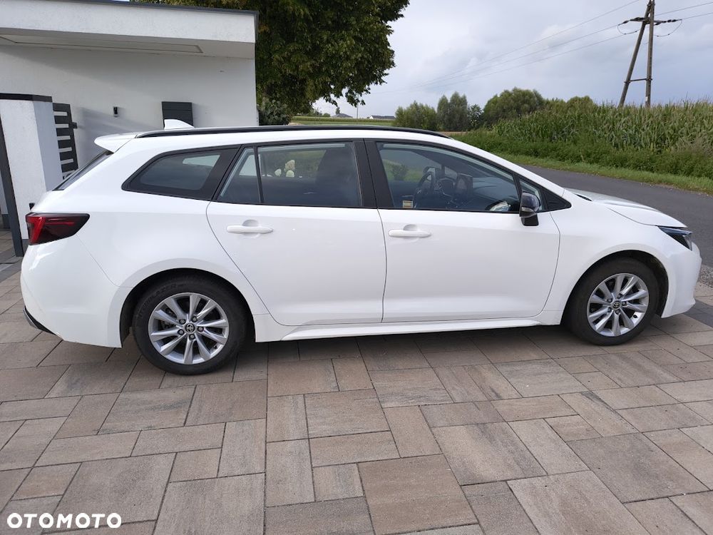 Toyota Corolla 1.8 Hybrid Tour de Pologne - 10