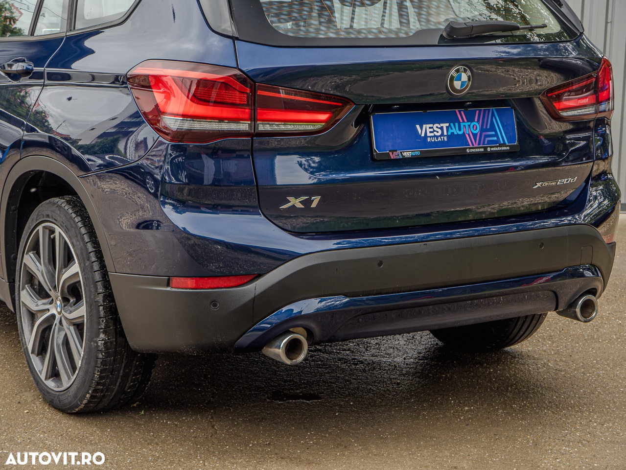 BMW X1 xDrive20d AT - 39