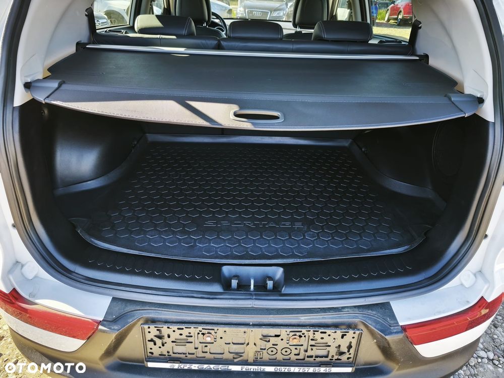 Kia Sportage 2,0 CRDI 2WD ISG Spirit - 31