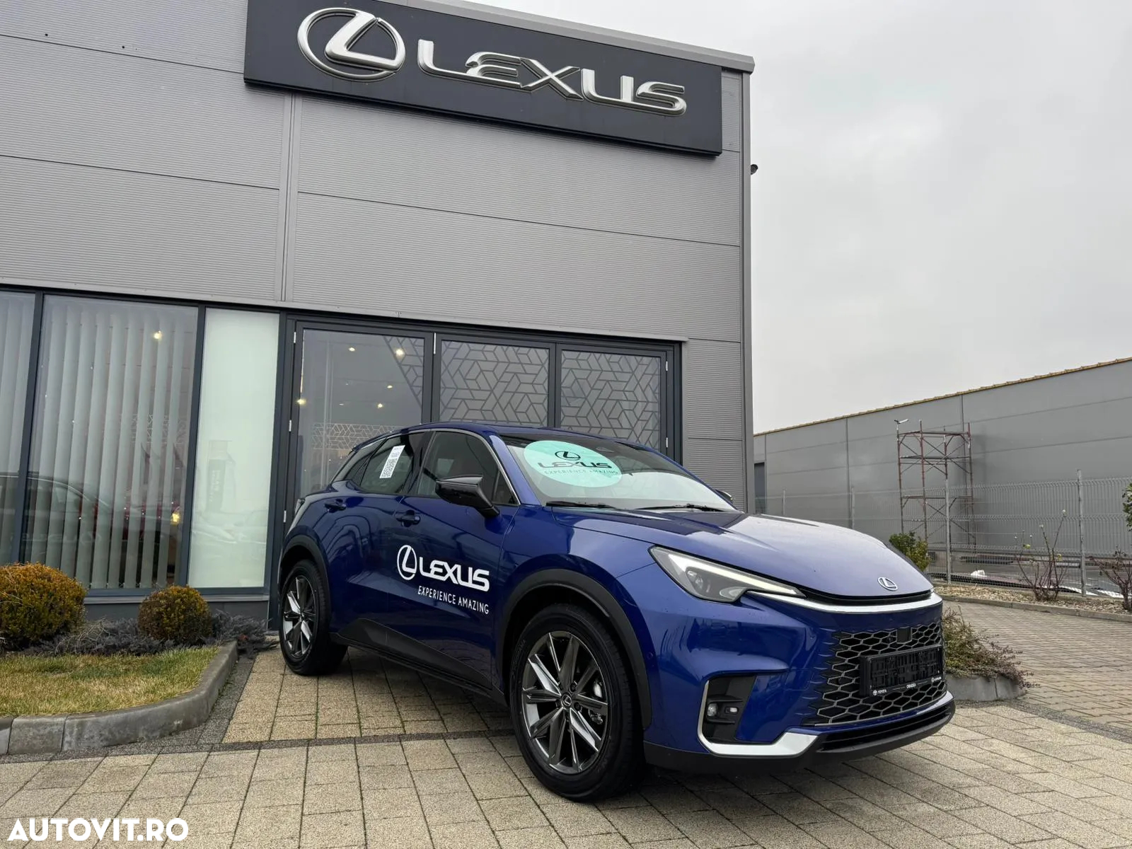 Lexus LBX 1.5 HEV 4x2 CVT Relax - 2
