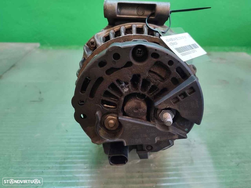 ALTERNADOR AUDI A4 2001 - 1