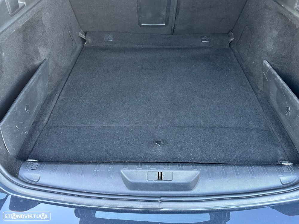 Peugeot 308 SW BlueHDi 120 EAT6 Stop & Start Active - 33