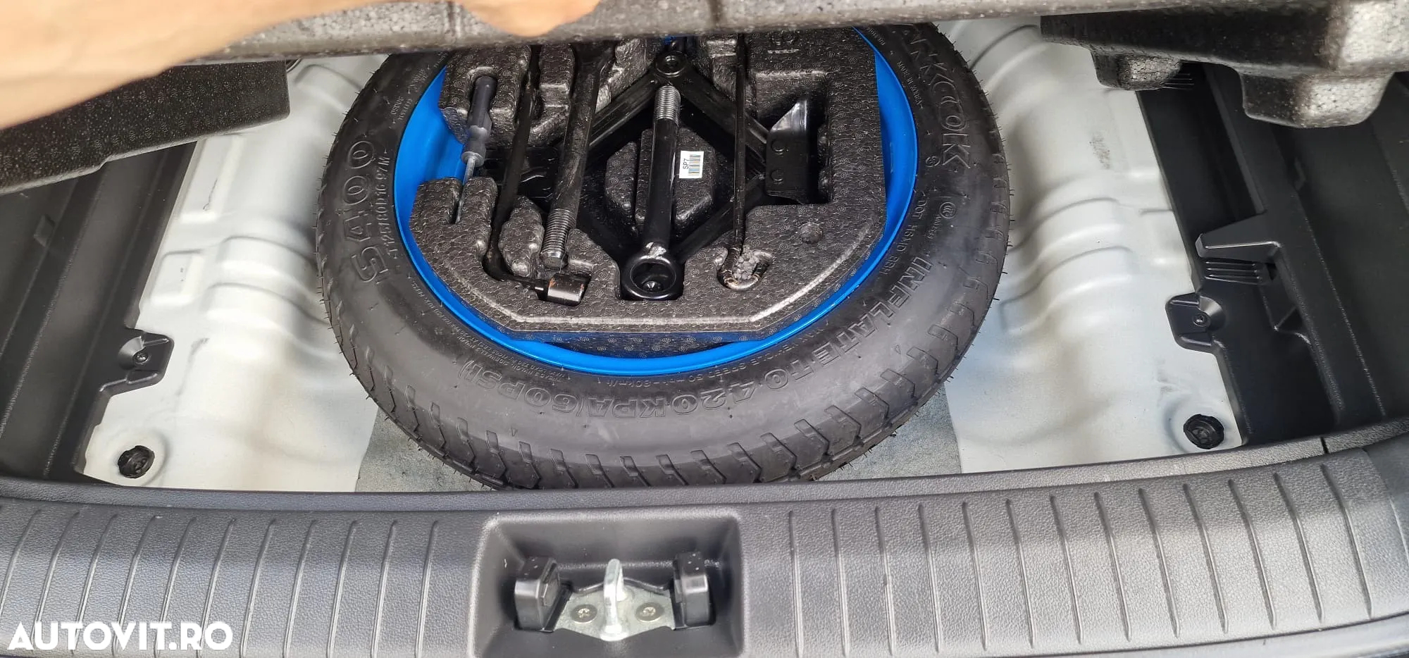 Hyundai KONA 1.6 CRDi DCT Premium - 12