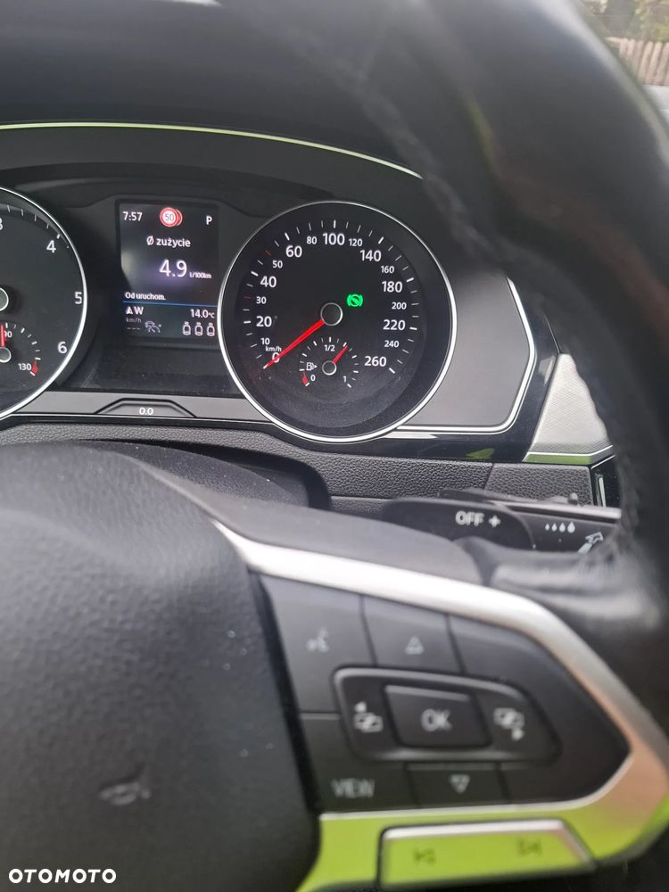Volkswagen Passat 2.0 TDI (BlueMotion Technology) DSG Comfortline - 29