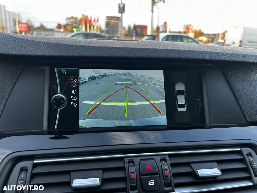 BMW Seria 5 535i Sport-Aut. Luxury Line - 13