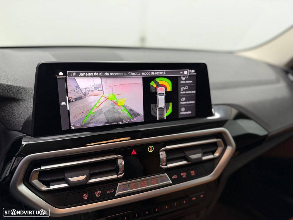 BMW X3 30 e xDrive Line Luxury - 12