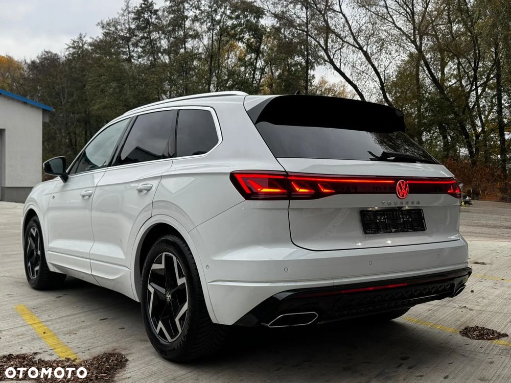 Volkswagen Touareg 3.0 V6 TDI 4Motion R-Line - 13