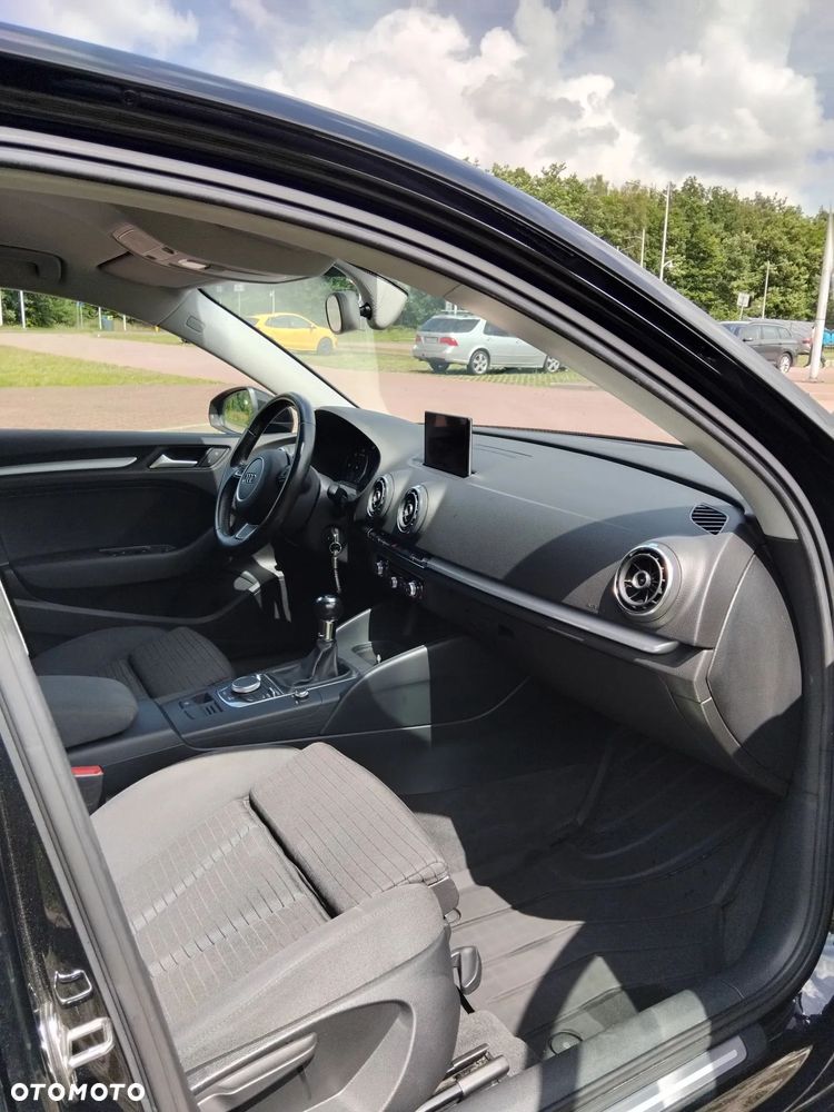 Audi A3 Limousine 1.6 TDI ultra Attraction - 13