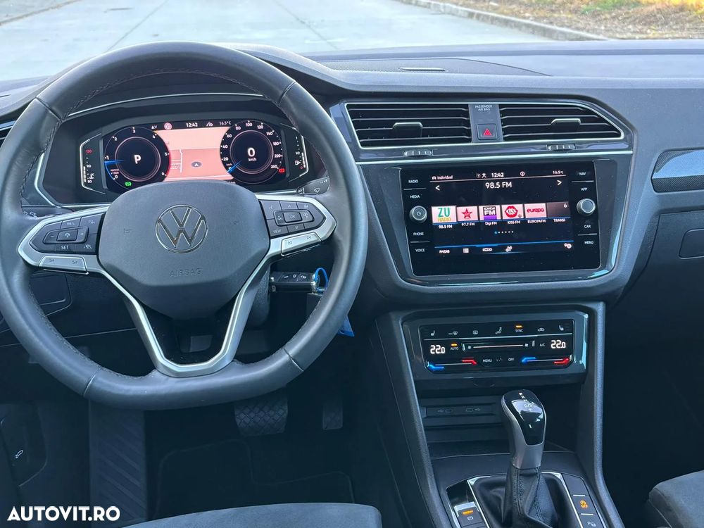 Volkswagen Tiguan ver-2-0-tdi-dsg-elegance - 27