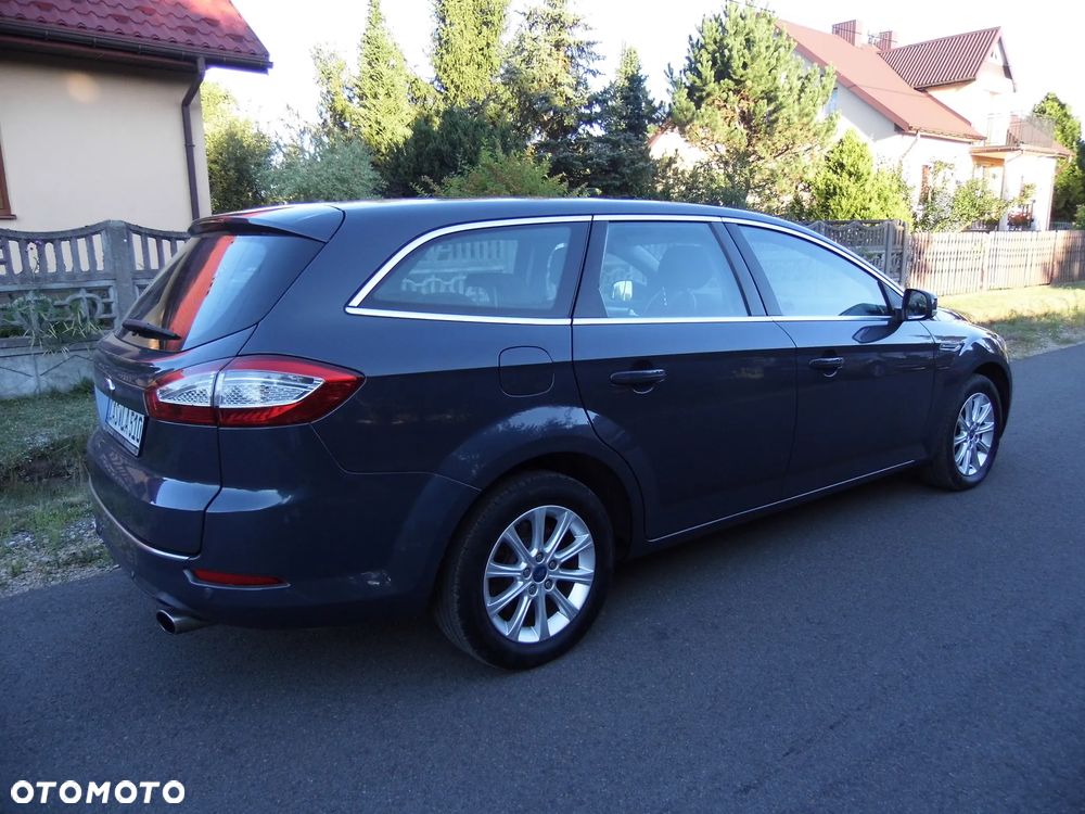 Ford Mondeo 2.0 T Ghia MPS6 - 6