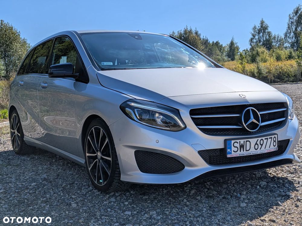 Mercedes-Benz Klasa B 220 4-Matic Style - 37