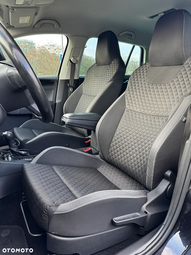 Skoda RAPID Spb 1.4 TSI Style DSG - 21