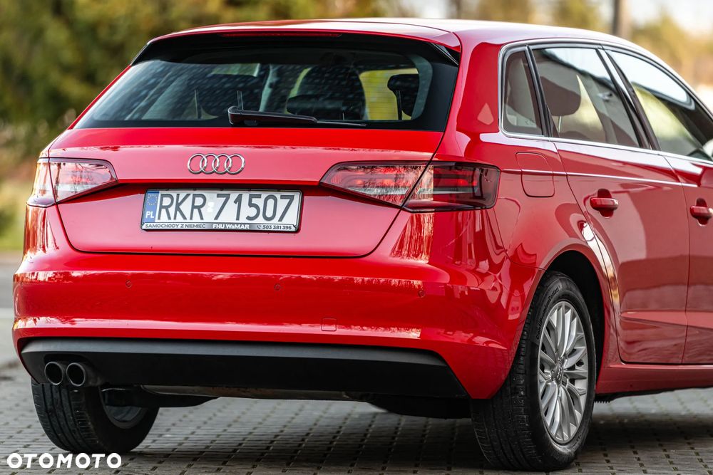 Audi A3 Sportback 1.4 TFSI Ambiente - 10