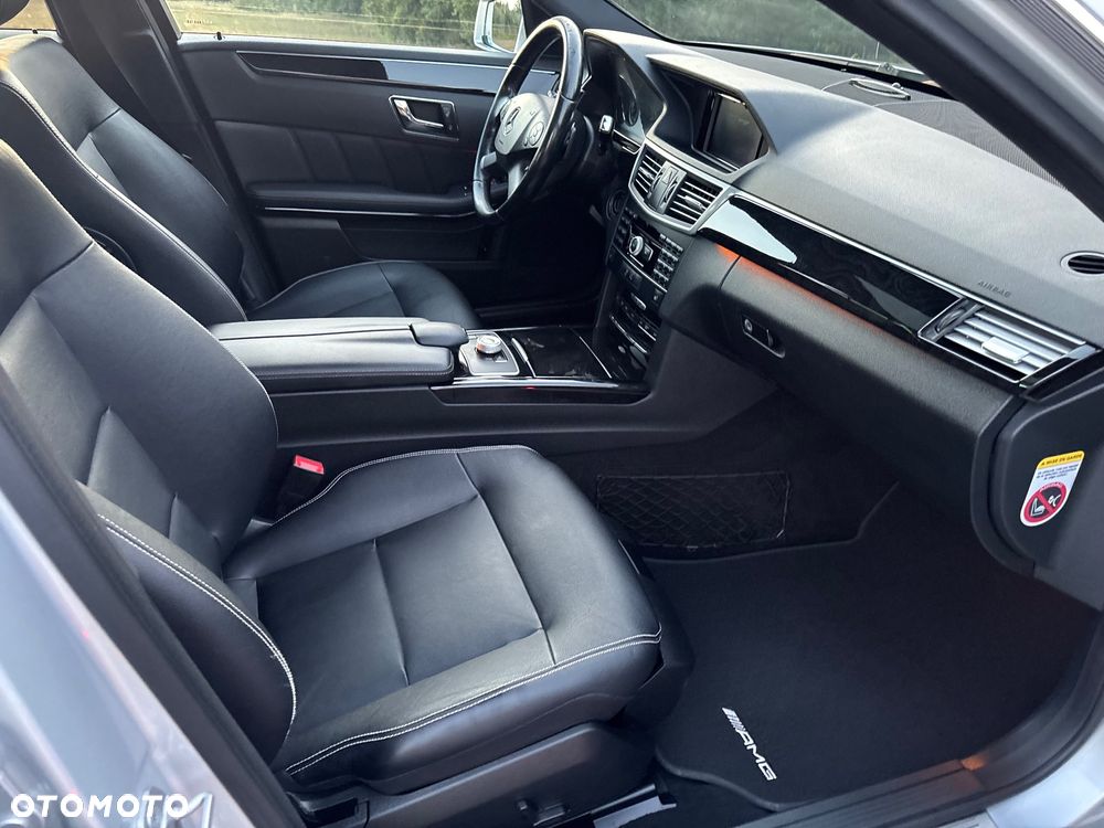 Mercedes-Benz Klasa E 350 T CDI DPF 4Matic BlueEFFICIENCY 7G-TRONIC Avantgarde - 28