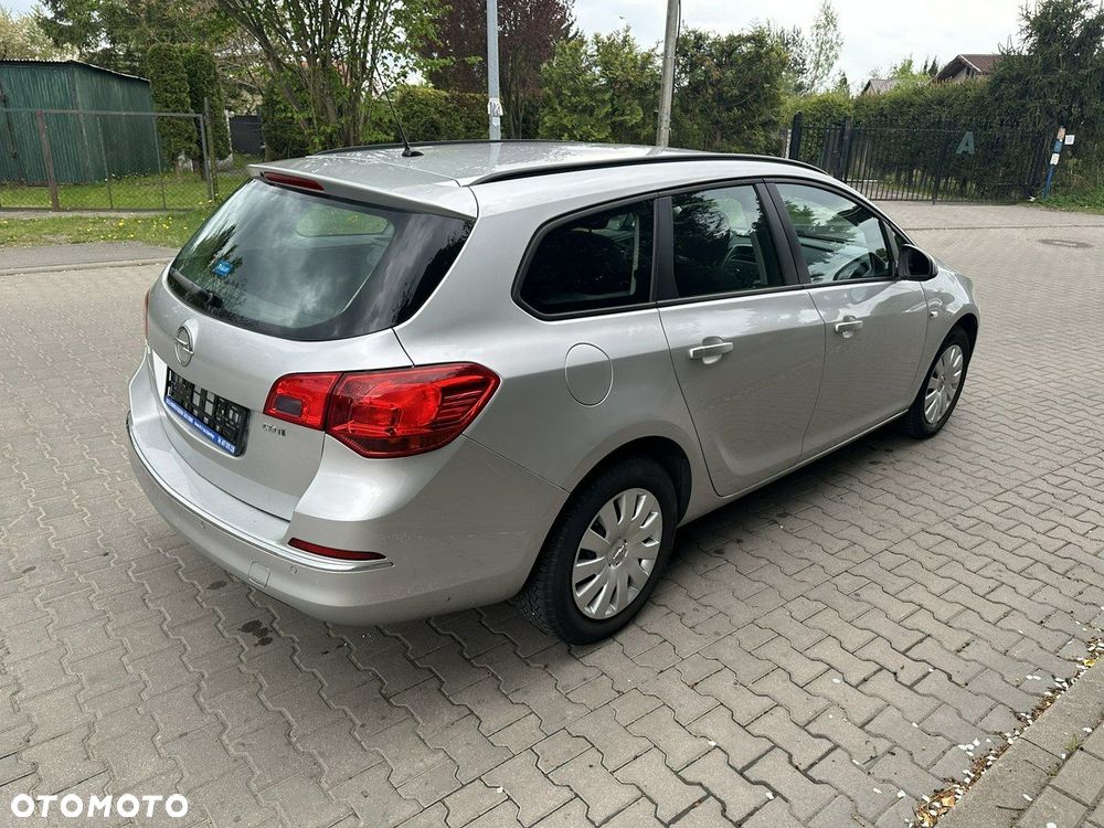 Opel Astra - 9