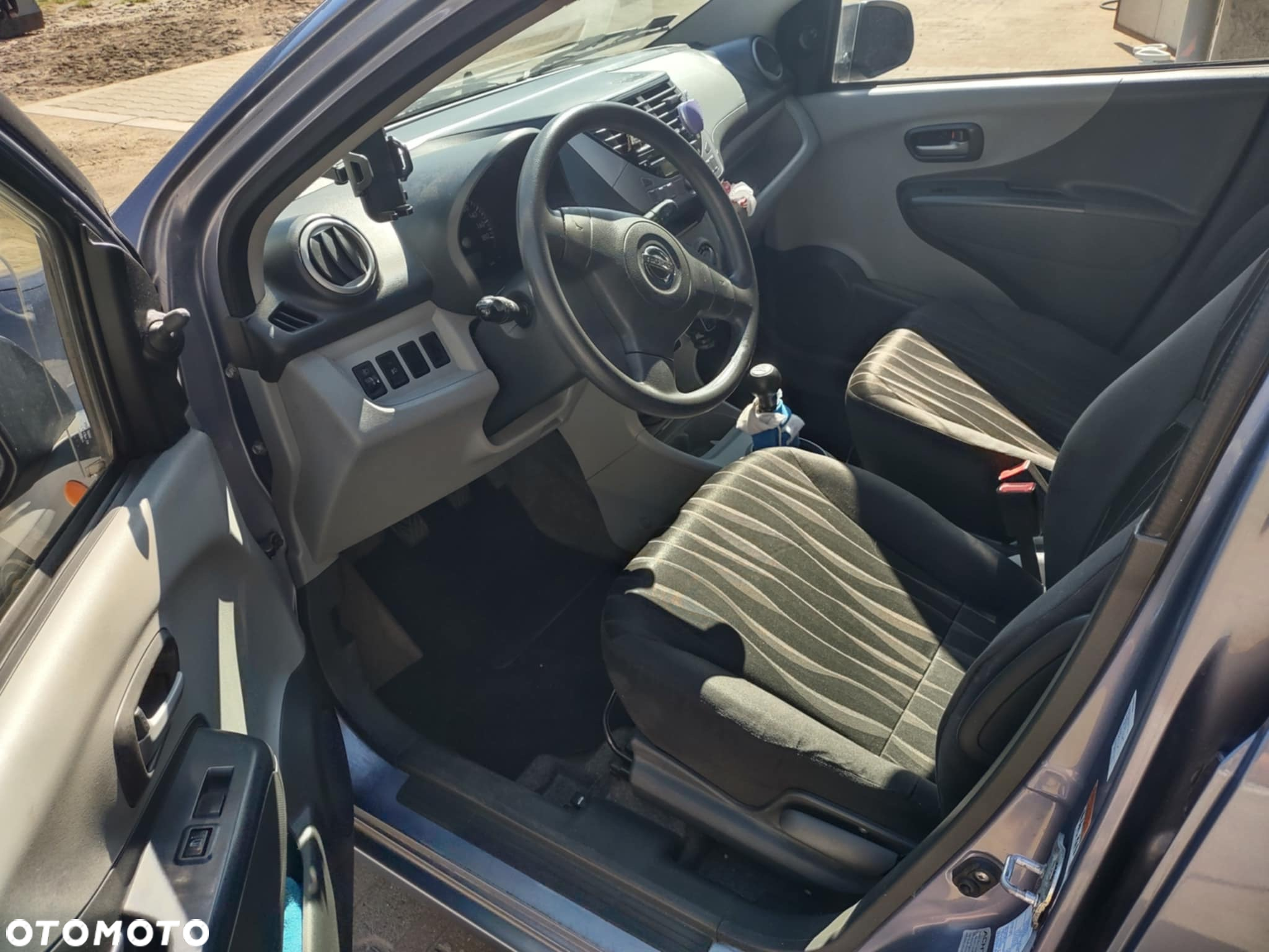 Nissan Pixo 1.0 Visia - 5
