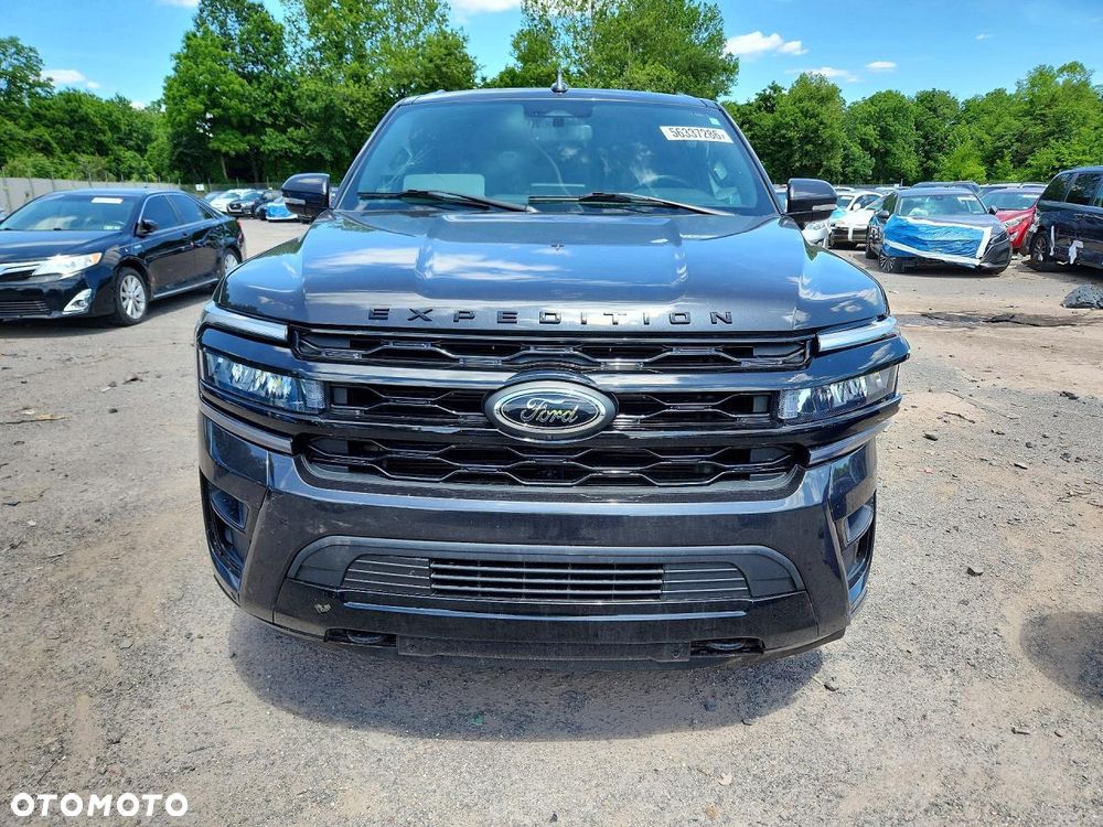 Ford Expedition - 6