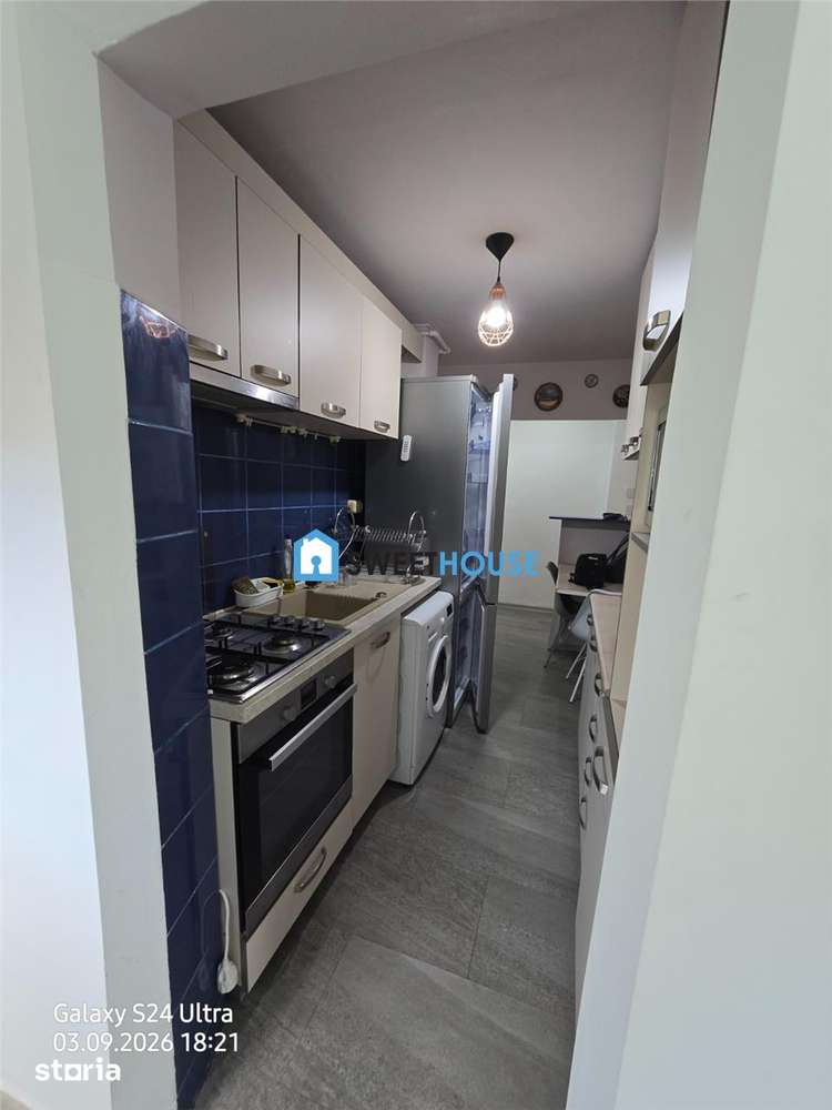 Apartament cu 3 camere in Astra, Brasov — fotografia 1