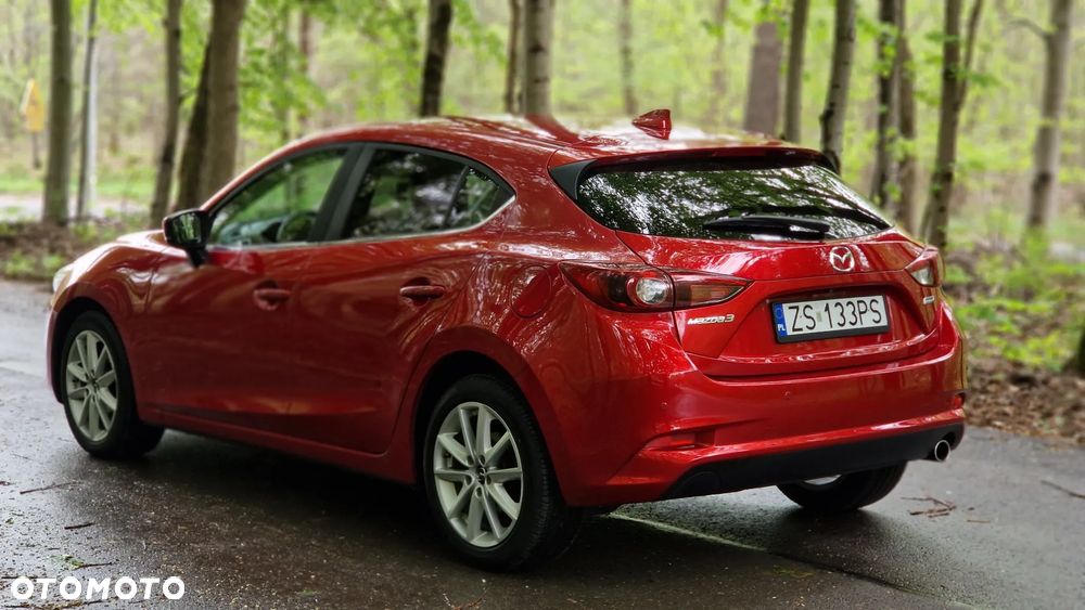 Mazda 3 - 4