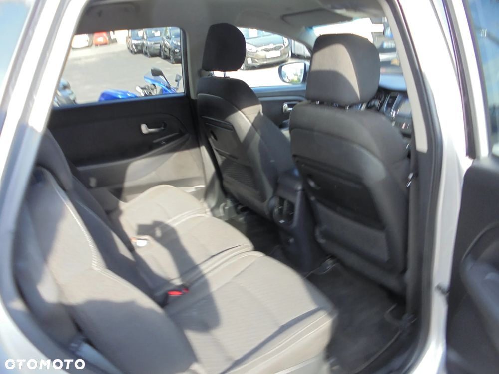 Kia Carens 1.6 GDI Edition 7 - 15