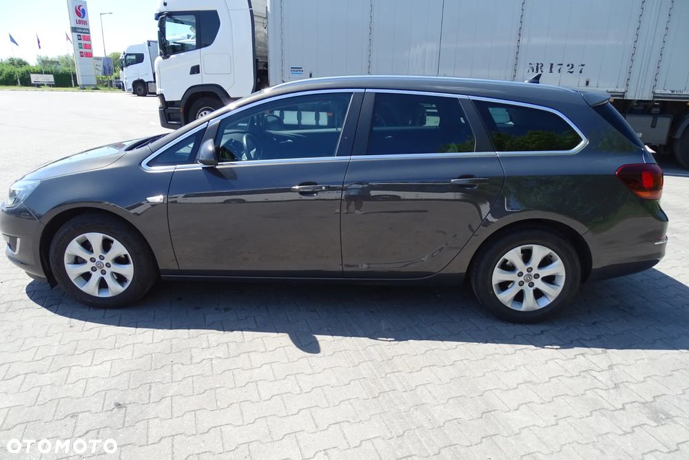 Opel Astra 1.4 T Cosmo S&S - 7