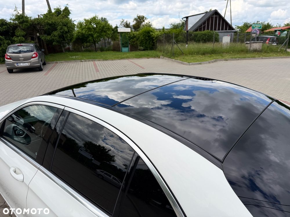 Mercedes-Benz Klasa E 220 d 9G-TRONIC - 16