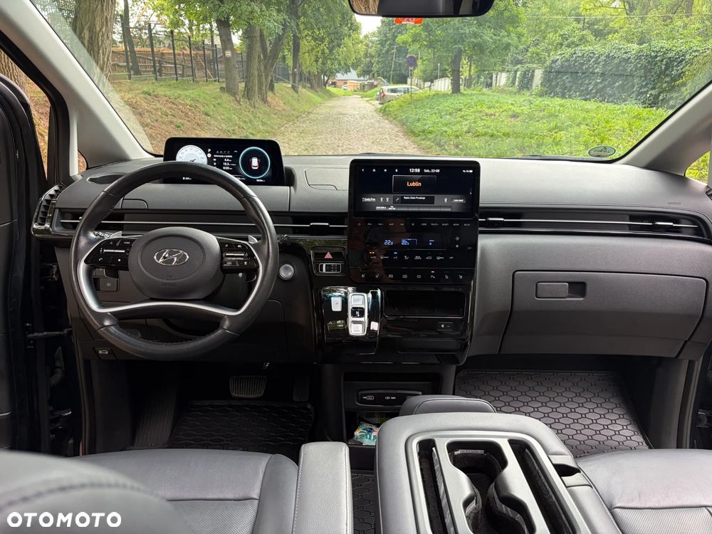 Hyundai Staria 2.2 CRDi Prime - 16