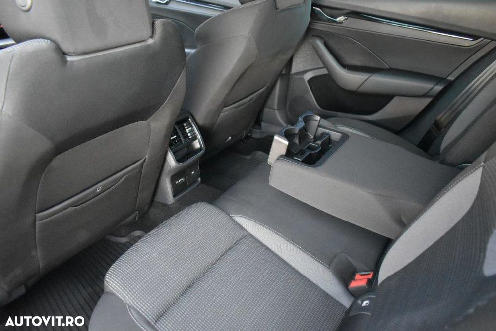 Skoda Octavia 1.0 TSI DSG Mild Hybrid Style - 17