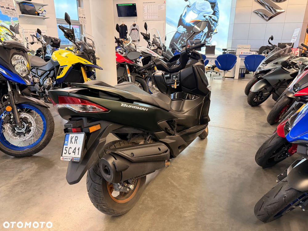 Suzuki Burgman - 3