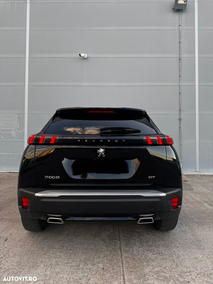 Peugeot 2008 PureTech 130 EAT8 GT - 33