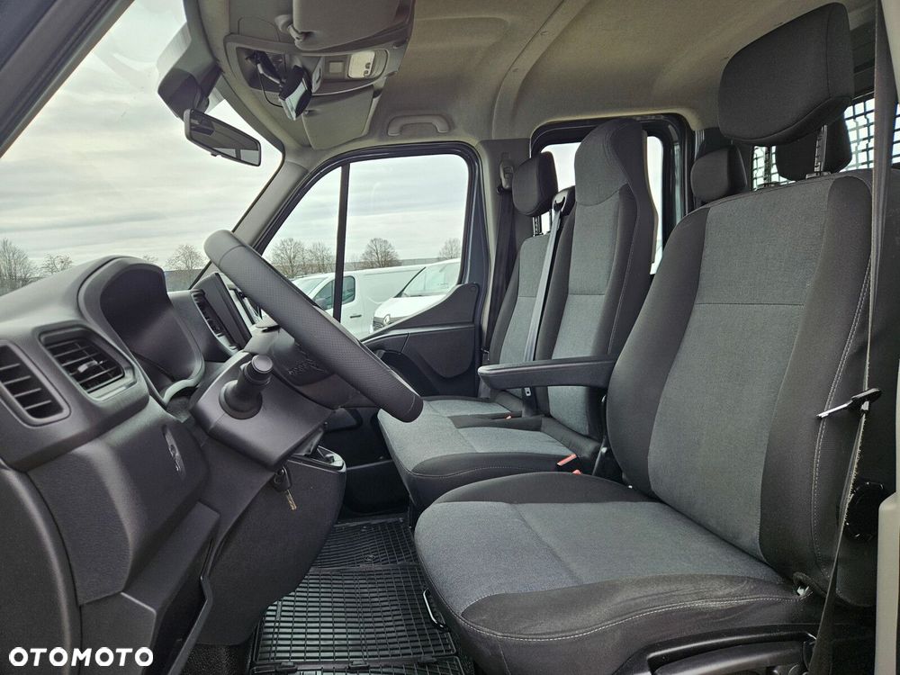 Renault Master DoKa 7 osób *84999zł Netto* 2.3 dCi/180KM - 16