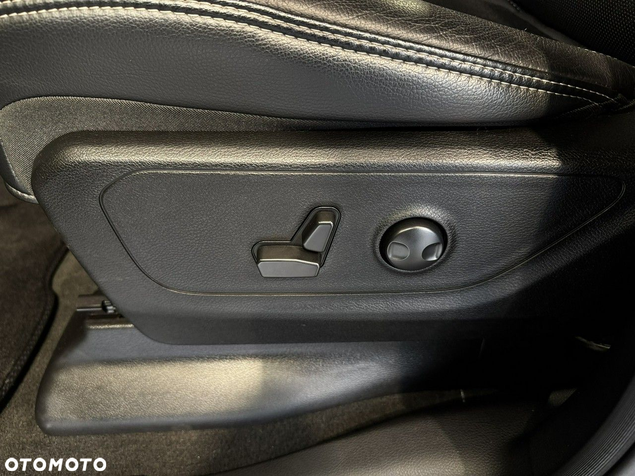 RAM 1500 - 19