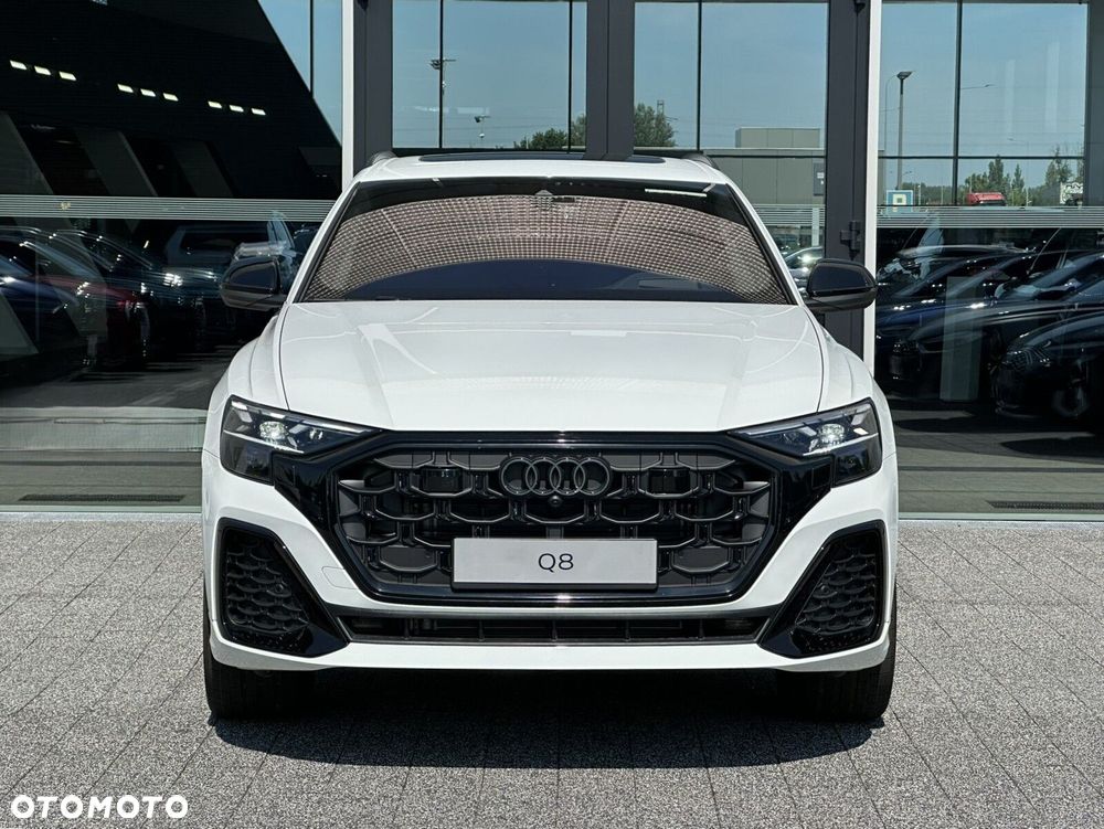 Audi Q8 - 4