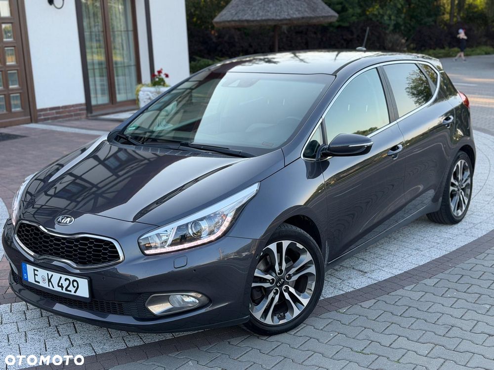 Kia Ceed 1.6 GDI Platinum Edition - 4