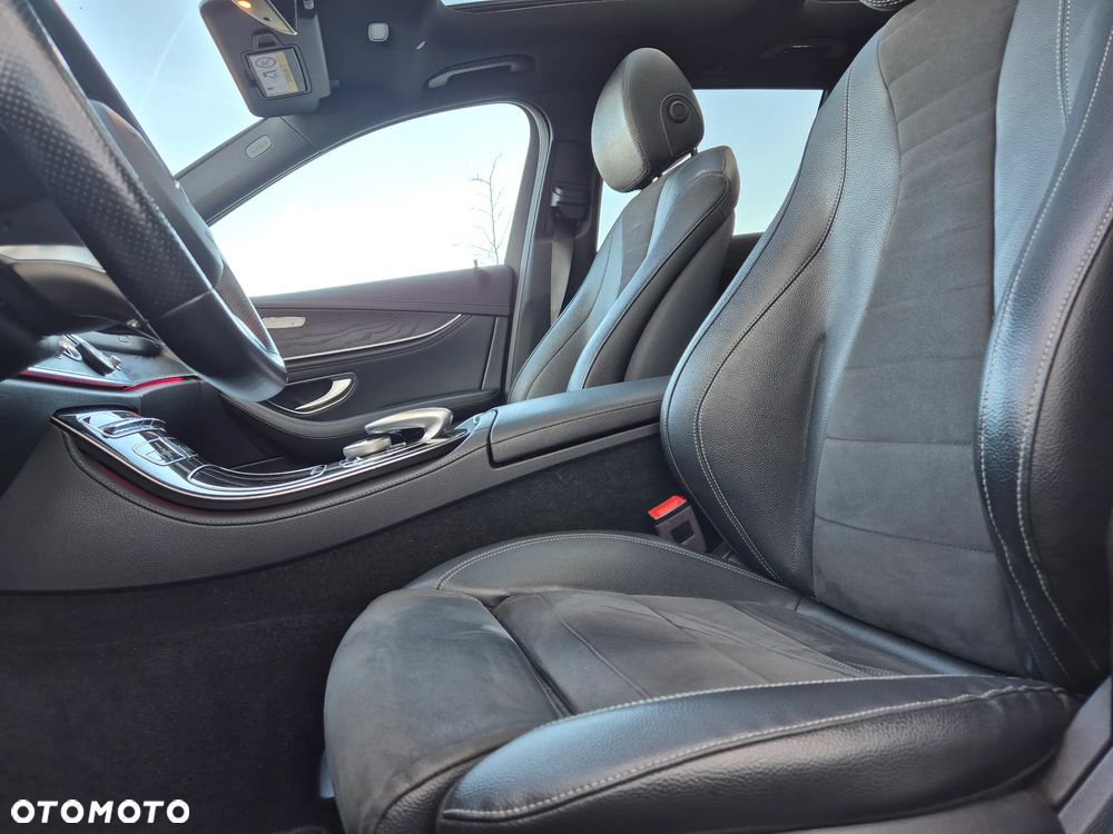 Mercedes-Benz Klasa E 220 d T 9G-TRONIC AMG Line - 17