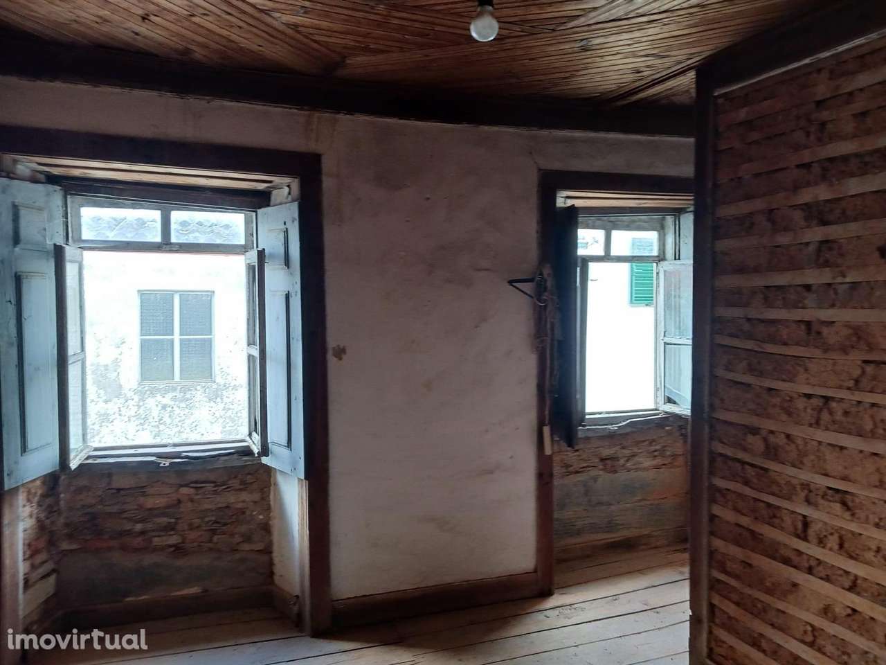 Moradia - Grande imagem: 5/10