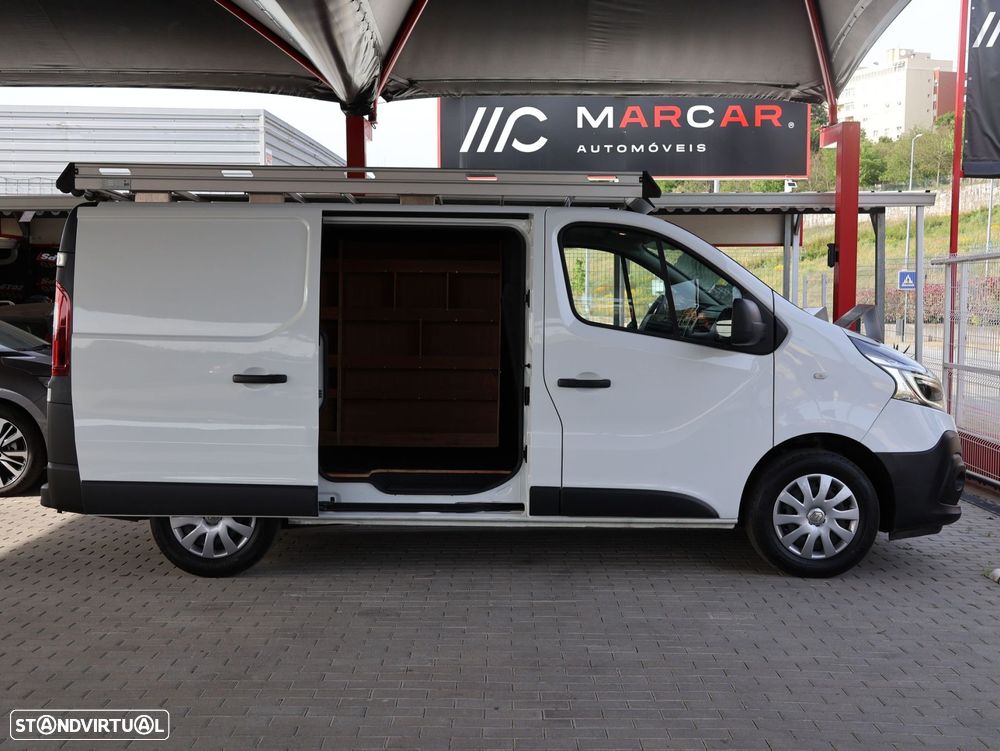 Renault Trafic 2.0 dCi L1H1 1.0T - 12