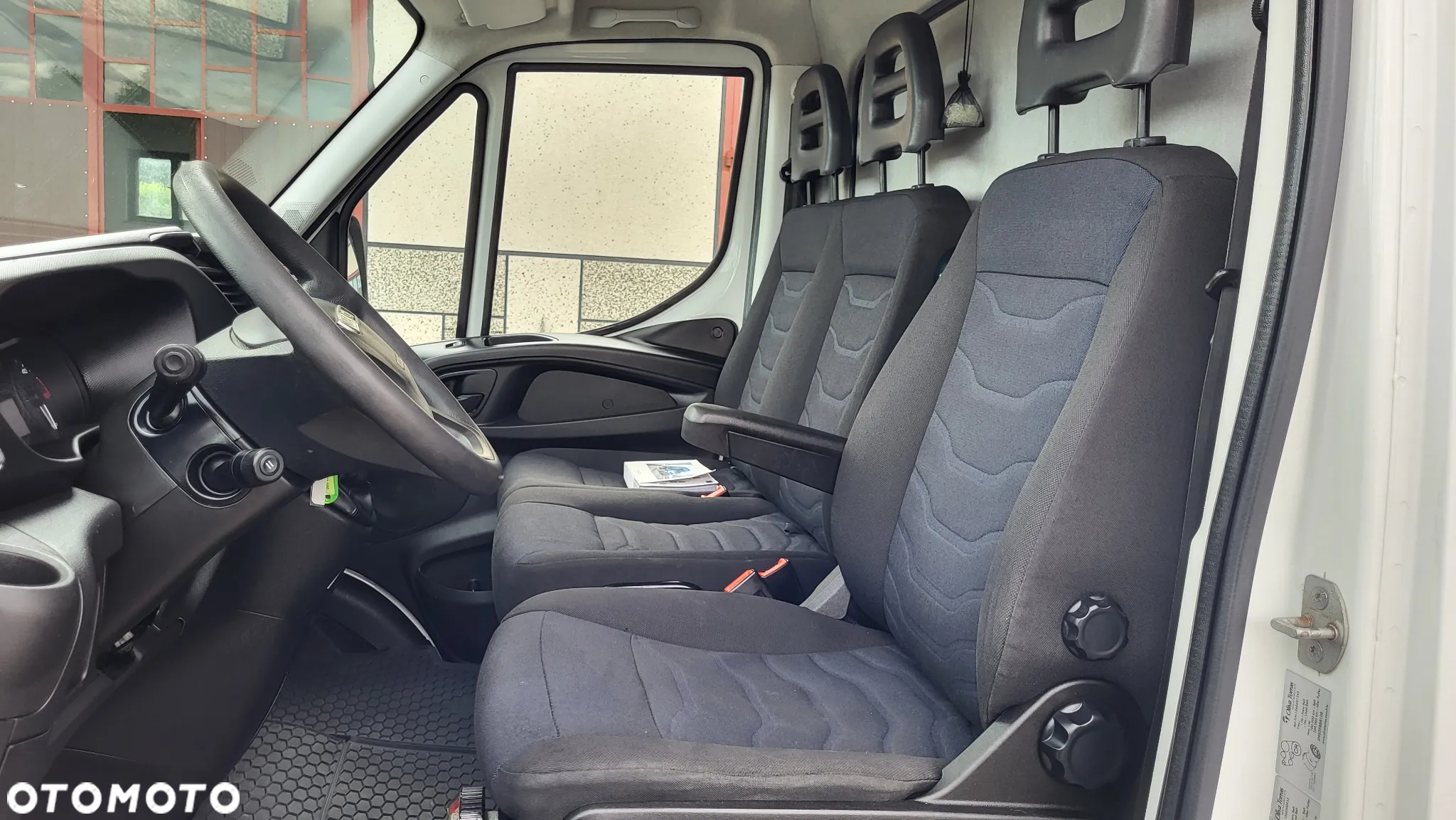 Iveco Daily 50c150 Thermo King 500V /mroźnia-20/dwie przegrody 2xagregat/izoterma/kontener/ - 33
