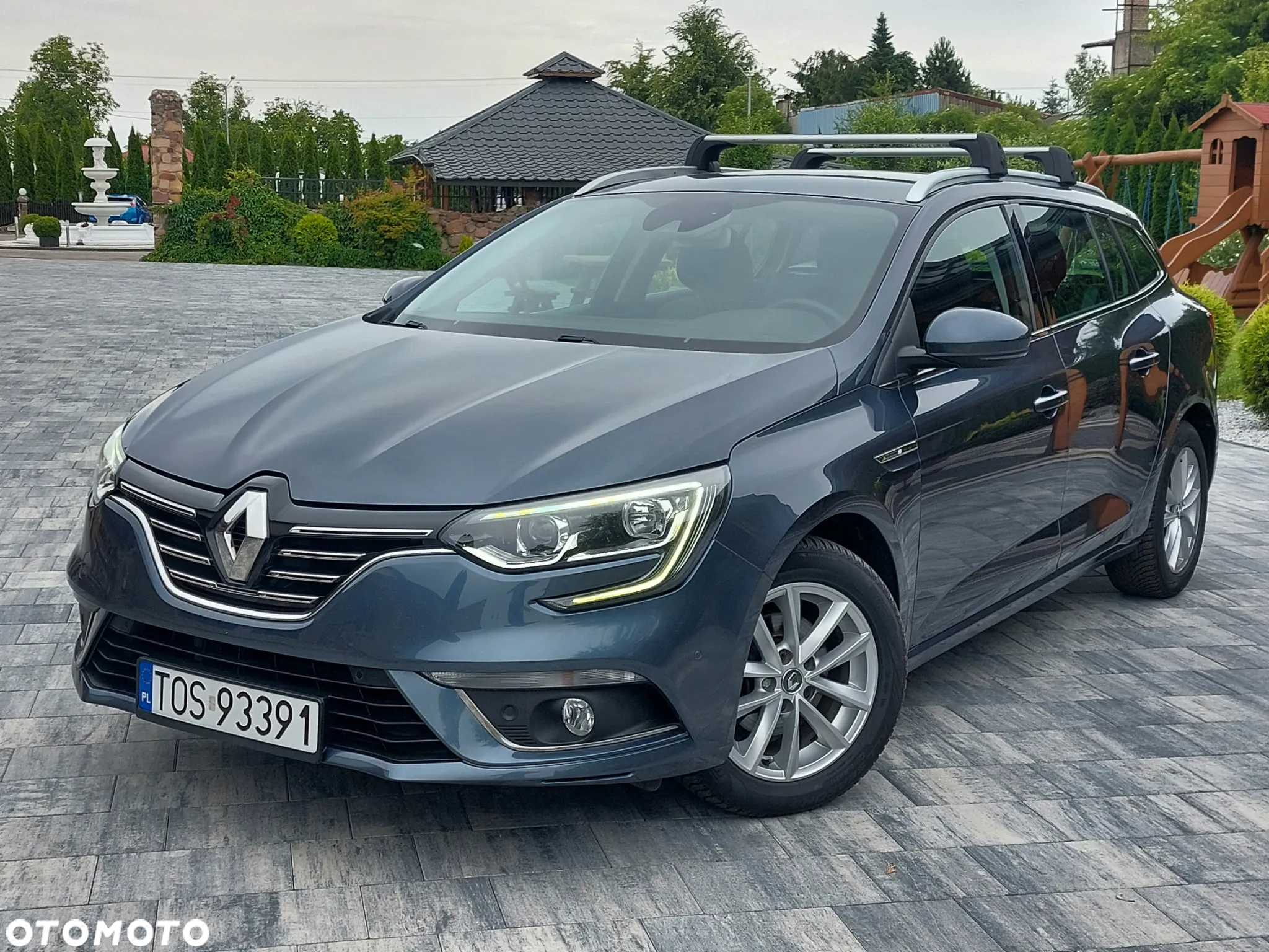 Renault Megane 1.2 Energy TCe Limited - 4