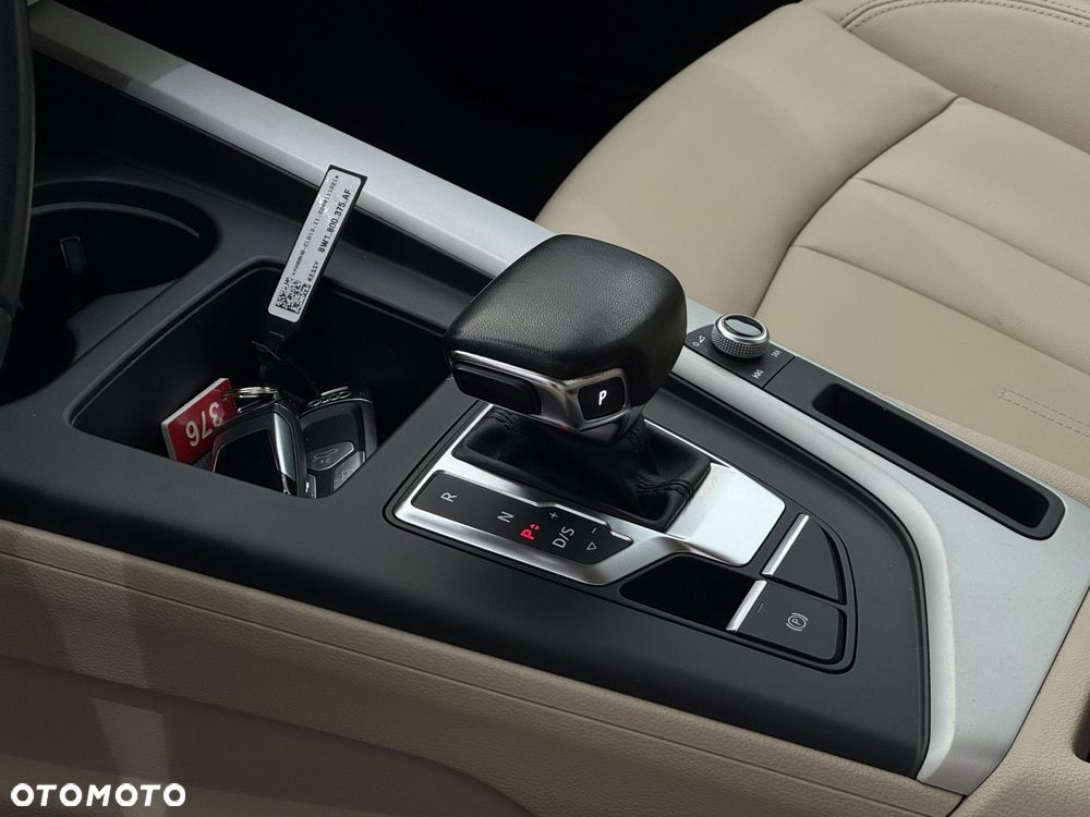 Audi A4 Avant 40 TDI mHEV Quattro S tronic - 9